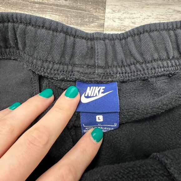 Nike Black White Mens Large Mini Swoosh Club Fleece Tapered Jogger Sweatpants - Picture 3 of 12